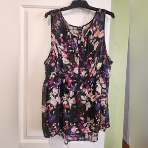 Torrid Black Floral Sleeveless Top